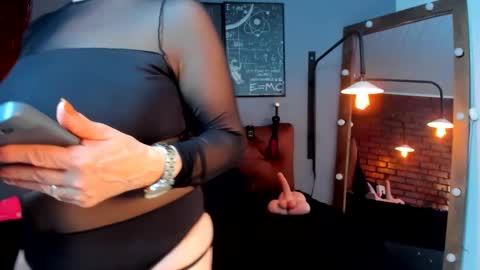 Snapshot of samantha_mature56 chatting on 03-13-26, 02:29 Sam online show from 03-13-26, 02:29