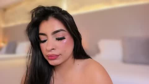 Snapshot of samanthaa_22_ chatting on 07-14-26, 11:49 Samanthaa online show from 07-14-26, 11:49