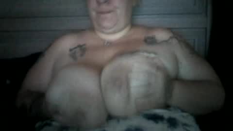samanthasweetheart0402 online show from 07-02-26, 06:25
