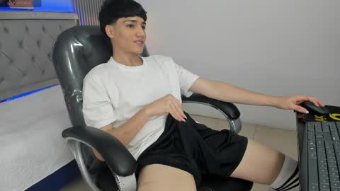 Sam online show from 06-01-26, 02:19