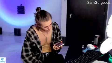 Snapshot of samgorgeous chatting on 02-25-25, 10:50 Fansly - Top4fans online show from 02-25-25, 10:50