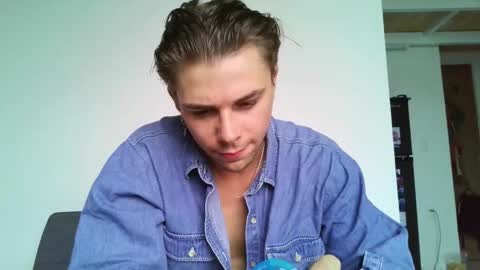 Snapshot of samgorgeous chatting on 03-13-26, 04:08 Fansly - Top4fans online show from 03-13-26, 04:08