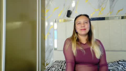 Snapshot of sami_1_8 chatting on 05-10-26, 04:17 Samy online show from 05-10-26, 04:17