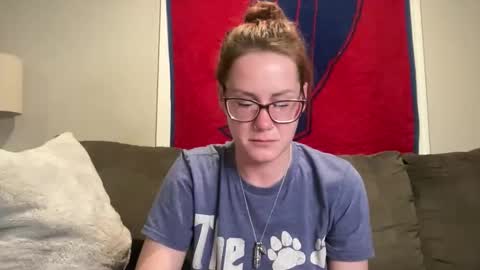 Snapshot of sammieplays chatting on 04-24-26, 12:35 Playful Sammie online show from 04-24-26, 12:35