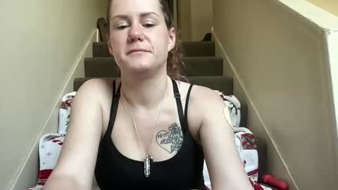 Snapshot of sammieplays chatting on 05-16-26, 05:01 Playful Sammie online show from 05-16-26, 05:01