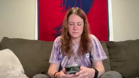 Snapshot of sammieplays chatting on 05-23-26, 03:27 Playful Sammie online show from 05-23-26, 03:27