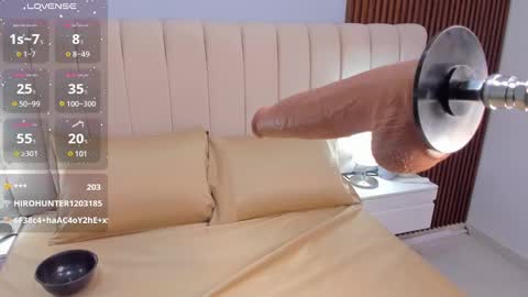 Snapshot of sammy__evanns chatting on 01-10-25, 10:06 Sammy Evanns online show from 01-10-25, 10:06