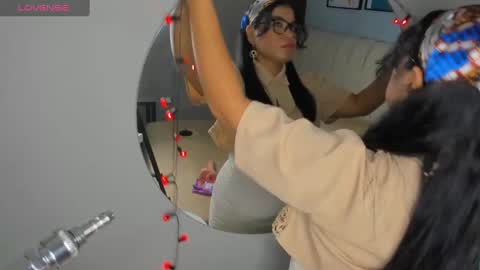 Snapshot of sammy__evanns chatting on 01-19-25, 02:47 Sammy Evanns online show from 01-19-25, 02:47