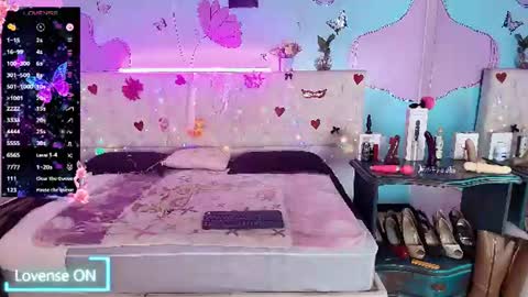 Snapshot of sammy_mature_ chatting on 07-14-26, 12:02 Sammy online show from 07-14-26, 12:02
