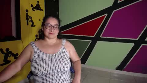Snapshot of samrocker_sex chatting on 03-16-26, 03:05 adriana online show from 03-16-26, 03:05