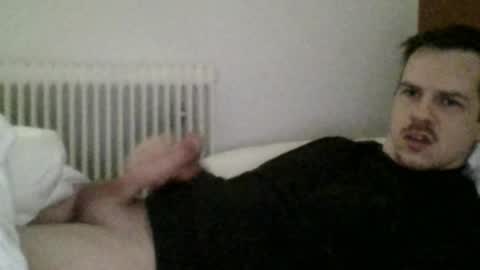 Snapshot of samsemilia69 chatting on 01-12-25, 07:00 samsemilia69 online show from 01-12-25, 07:00