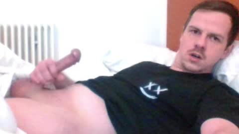 Snapshot of samsemilia69 chatting on 01-29-25, 01:37 samsemilia69 online show from 01-29-25, 01:37