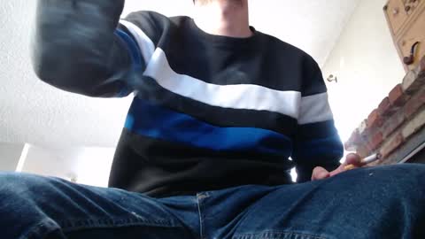 Snapshot of samthebully chatting on 04-22-26, 12:13 SamTheBully online show from 04-22-26, 12:13