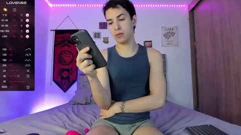 Snapshot of samuel_larssen chatting on 03-02-25, 02:21 Christian Samuel online show from 03-02-25, 02:21