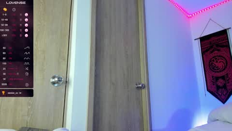 Snapshot of samuel_larssen chatting on 03-06-25, 06:16 Christian Samuel online show from 03-06-25, 06:16