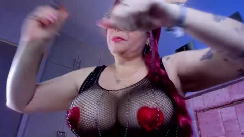 Snapshot of samy_nix chatting on 02-14-26, 12:02 SAMY online show from 02-14-26, 12:02