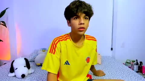 Sammy online show from 06-24-26, 03:27