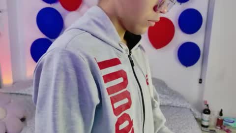 Sammy online show from 07-06-26, 03:14