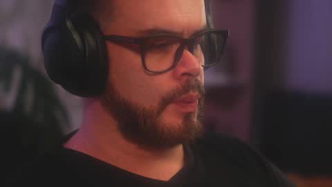 Sanders online show from 03-03-26, 03:12