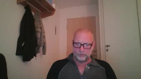 sandnesrune523 online show from 02-19-26, 06:53