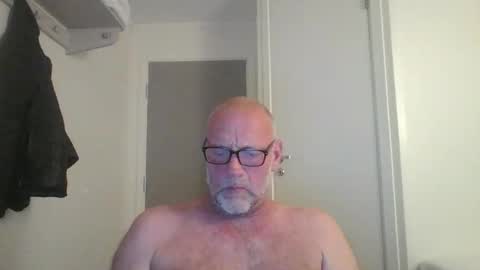 sandnesrune523 online show from 05-14-26, 03:41