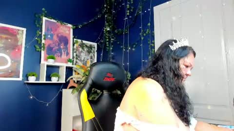 Snapshot of sandra__jackson chatting on 06-23-26, 02:53 sandra__jackson online show from 06-23-26, 02:53