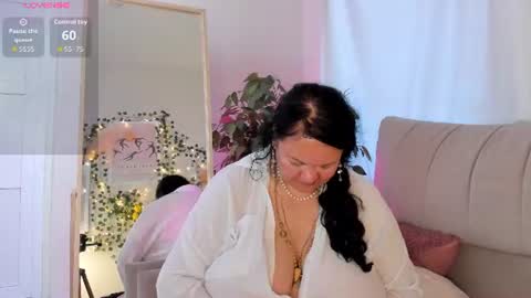 Snapshot of sandra__jackson chatting on 07-05-26, 04:19 sandra__jackson online show from 07-05-26, 04:19