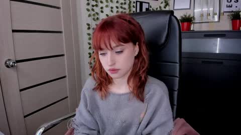 Snapshot of sandra_crazy chatting on 03-26-26, 09:09 ElizaNik online show from 03-26-26, 09:09