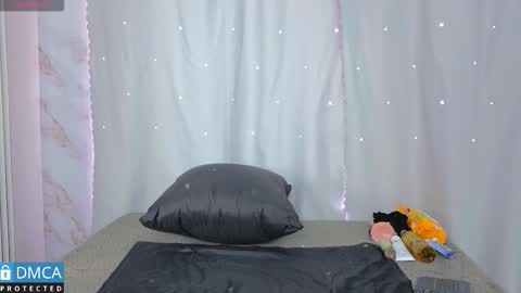 Sandra Rey online show from 02-06-26, 07:06