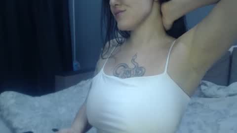 sandra_smith3007 online show from 02-04-26, 06:08