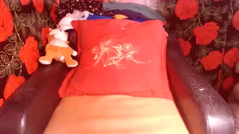 Sandra online show from 12-20-25, 06:26