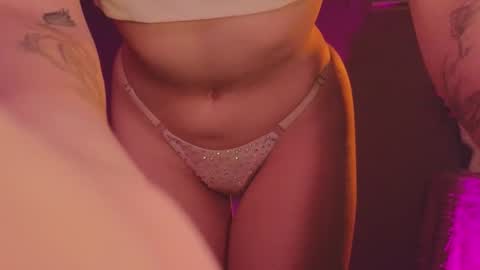 Snapshot of sandraboyl chatting on 03-24-26, 04:17 Sandy online show from 03-24-26, 04:17