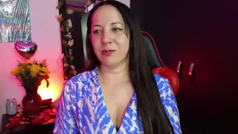 Snapshot of sandraossa chatting on 01-17-26, 09:51 sandraossa online show from 01-17-26, 09:51