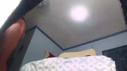 sandylicious18 online show from 10-12-25, 01:59