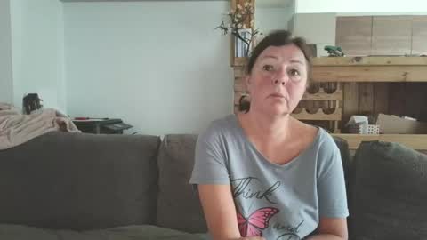 sanroom online show from 05-05-26, 02:47