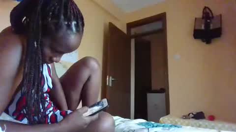 santalicious online show from 04-18-26, 03:54