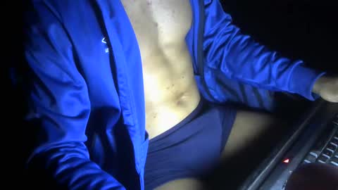Snapshot of santguns chatting on 05-17-26, 01:36 santguns online show from 05-17-26, 01:36