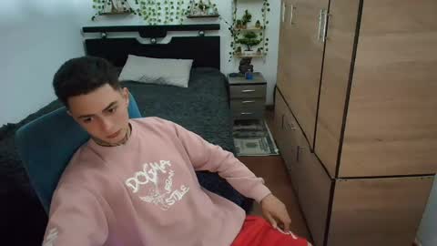 santi_ss online show from 04-16-26, 01:06