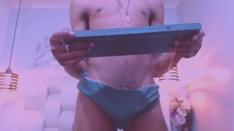 Santiiiiii  online show from 03-27-26, 10:09