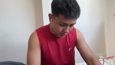 santiagomg_ online show from 07-11-26, 06:43