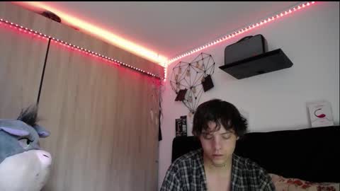 Santii online show from 02-25-26, 12:37