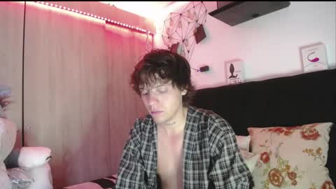 Santii online show from 03-12-26, 11:38