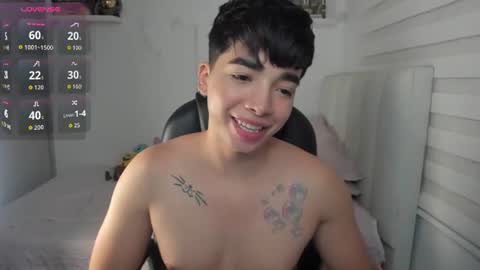 Snapshot of santy7u7 chatting on 06-28-26, 01:39 Mr. Santiago online show from 06-28-26, 01:39