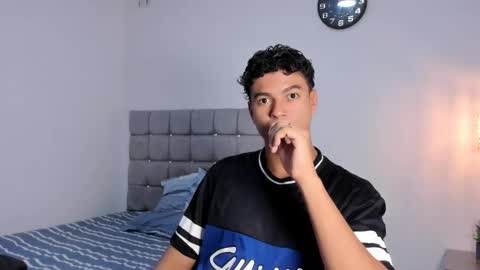 Snapshot of santy_stump chatting on 01-12-26, 08:58 santy_stump online show from 01-12-26, 08:58