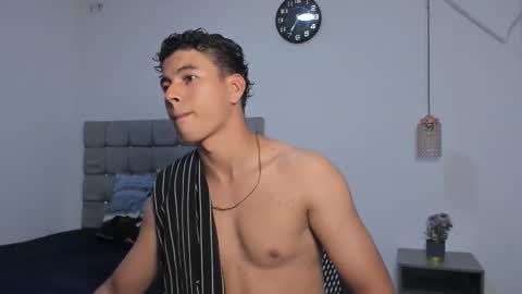 Snapshot of santy_stump chatting on 02-08-26, 10:35 santy_stump online show from 02-08-26, 10:35