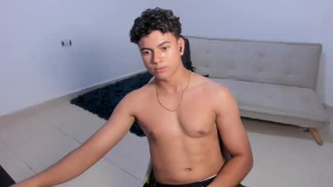 santy_stump online show from 04-01-26, 07:33