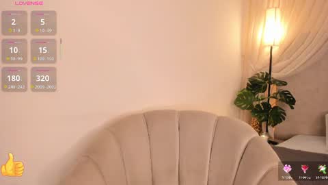 Snapshot of saori_newman chatting on 07-17-26, 11:50 Saori online show from 07-17-26, 11:50
