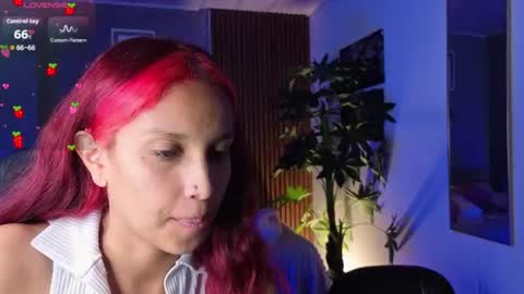Snapshot of saphiire_ chatting on 07-10-26, 07:16 saphi online show from 07-10-26, 07:16