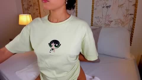 Sara online show from 11-21-25, 07:45