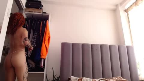 sara_johnson__ online show from 03-30-26, 05:14